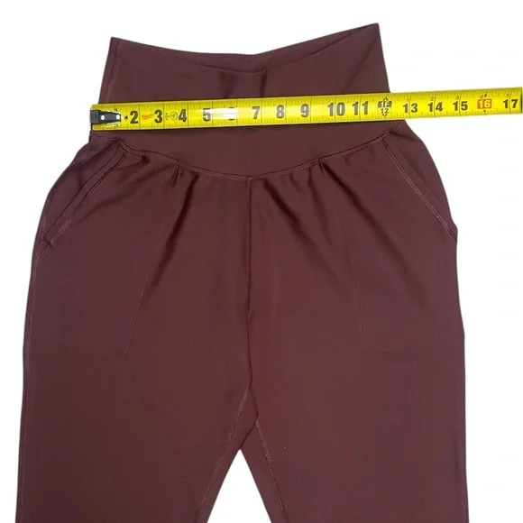 Old Navy Active Powersoft Leggings Joggers Size Small Maroon - Picture 9 of 13
